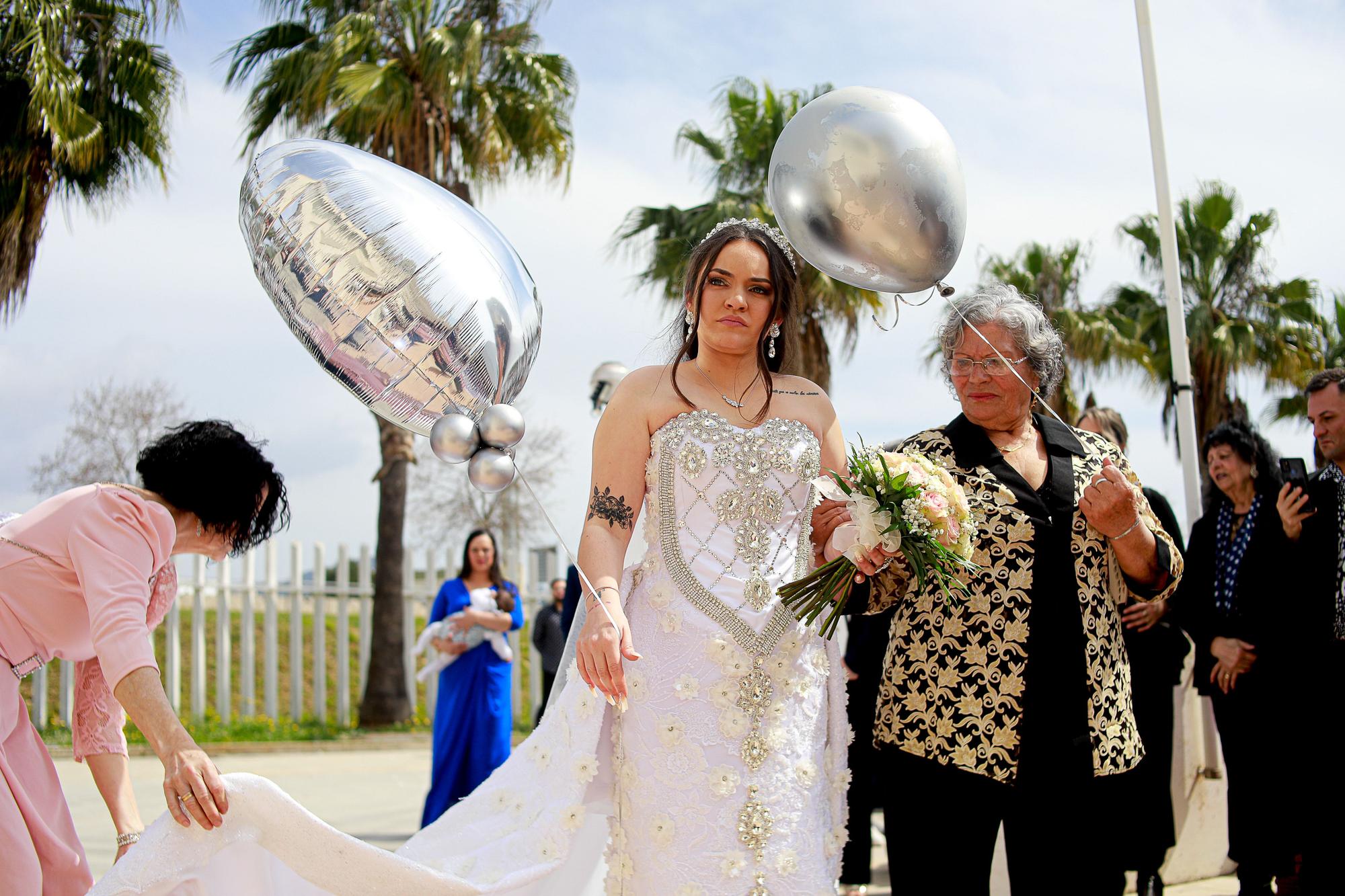 FOTOS | Las imágenes de la gran boda gitana de Lucía y Daniel en Ibiza