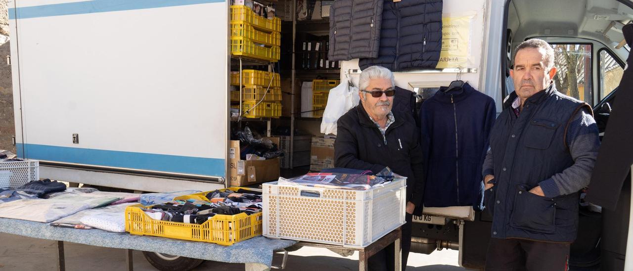 Miguel Ángel Matías (izquierda) y César Cardeñosa en Moraleja de Sayago