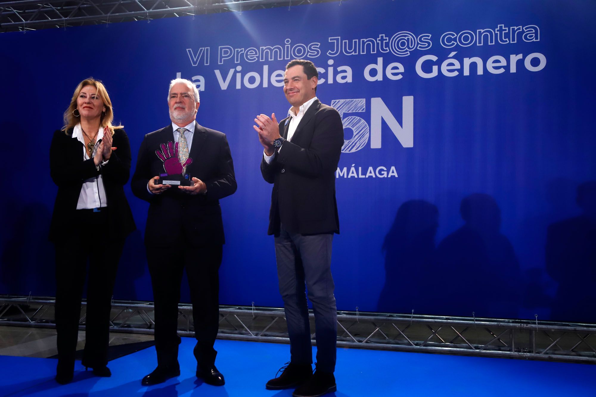 Entrega de premios Junt@s contra la violencia de género del PP de Málaga