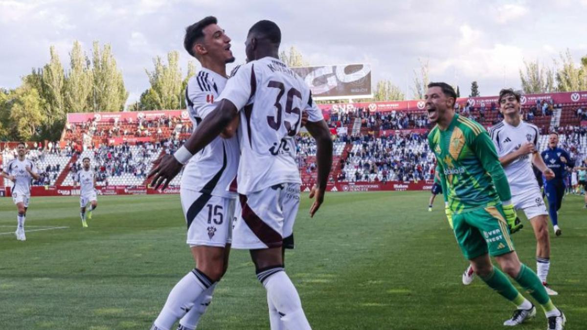 Christian Kafane, celebrating a goal with the Alabcete