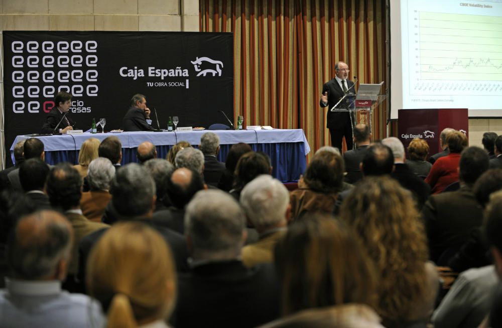 Conferencia de Rodrigo Rato en Oviedo por la que cobró 60.000 euros