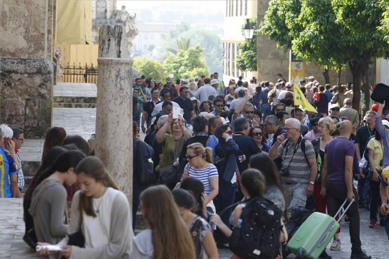 Los turistas invaden Córdoba en Semana Santa