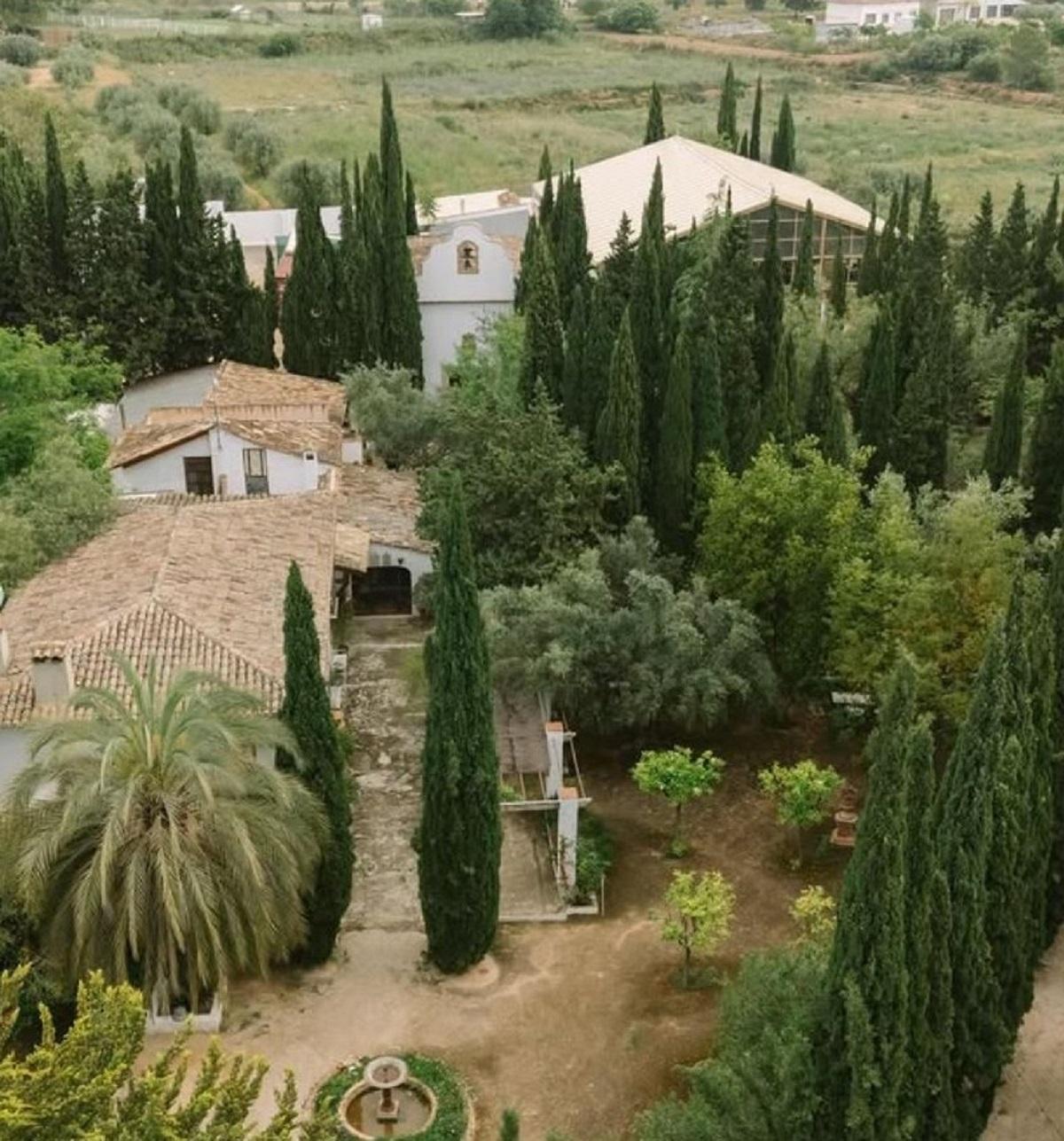 Imagen aérea de la «Alquería de Galim», a la venta en L’Olleria por 3,5 millones de euros.