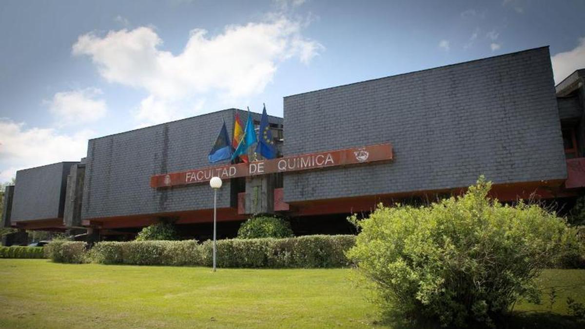 La facultad de Química en el campus de El Cristo.