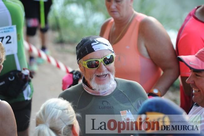 Marcha Nórdica en la mota del río Segura