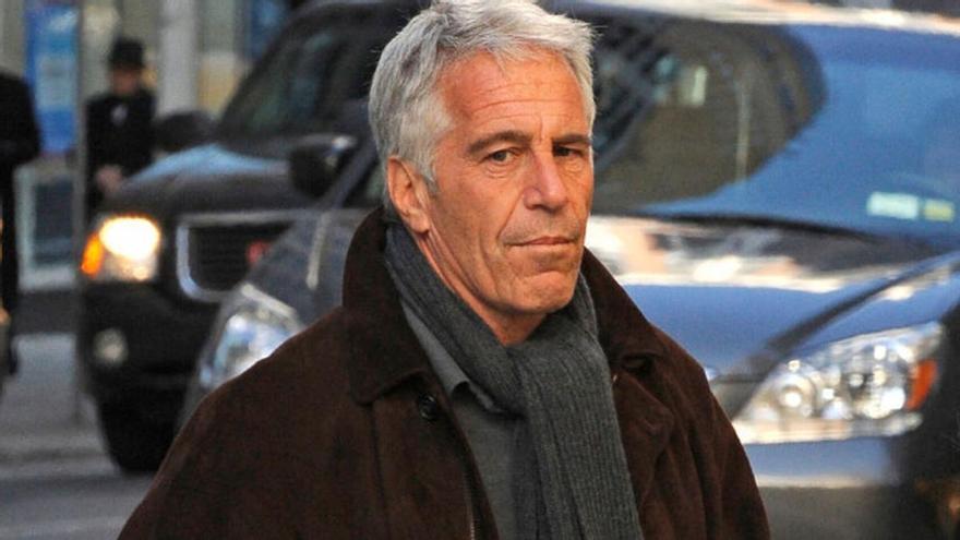 Troben mort el reclutador de dones d'Epstein a Europa