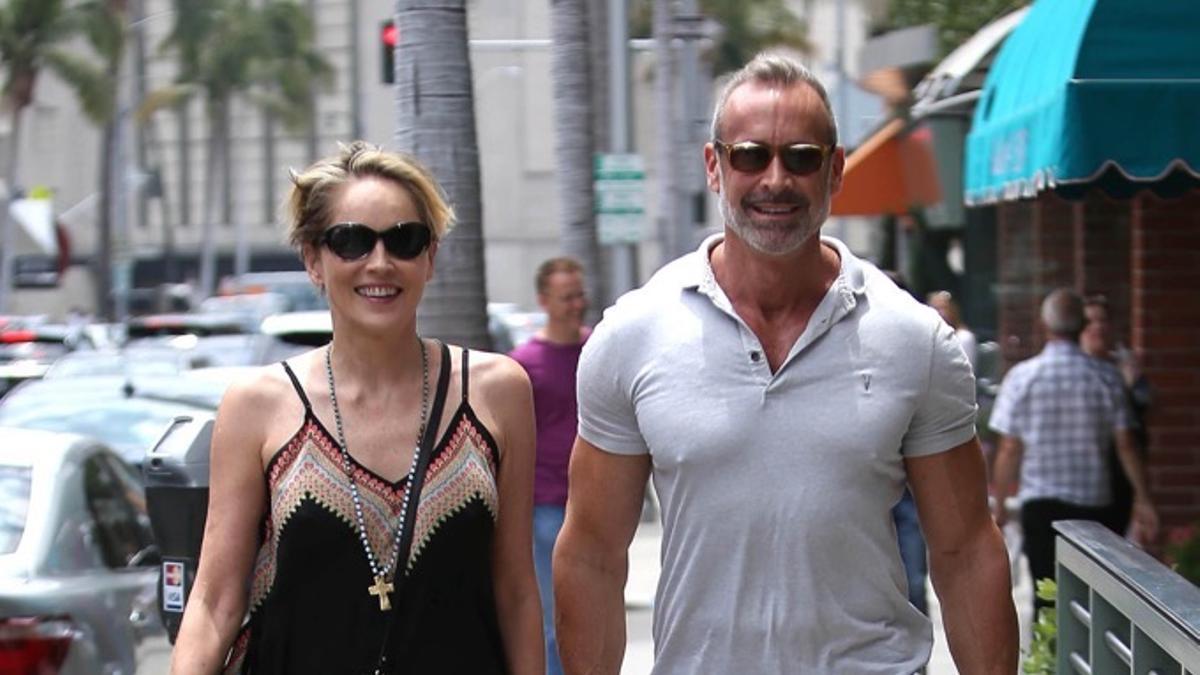 Aciertos y errores del look de Sharon Stone