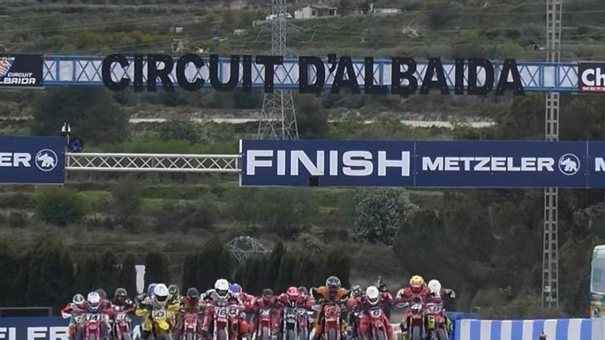 Julen Ávila gana en Albaida y se sitúa líder del Campeonato del Mundo de Supermotard