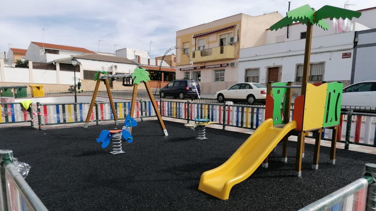 Parque infantil Pl. Virgen de la Luz