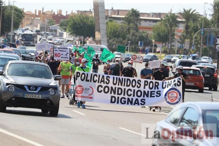 Protesta de policías en La Manga