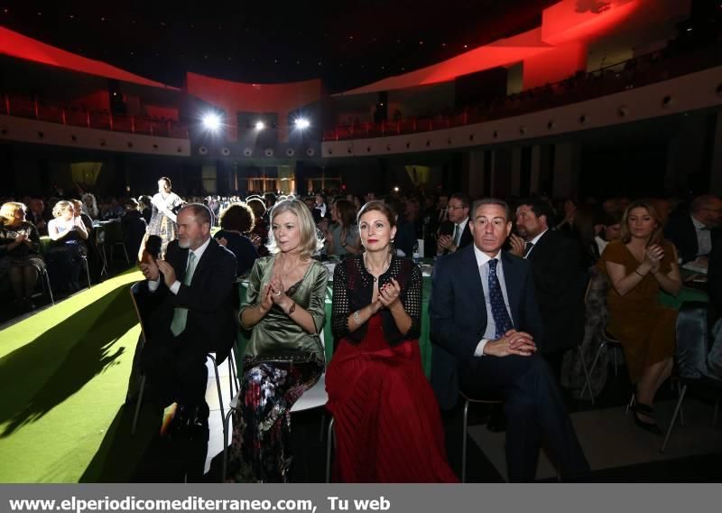 Galania a la reina de las fiestas de la Magdalena, Carla Bernat