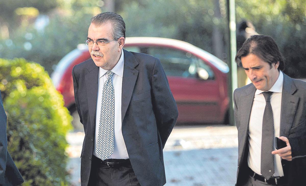 JUICIO EXPRESIDENTE DEL VALENCIA C.F. JUAN BAUTISTA SOLER,POR EL INTENTO DE SECUESTRO A SORIANO. AGENCIA TRIBUTARIA . VALENCIANOS CON DUEDAS EN HACIENDA . JUAN SOLER