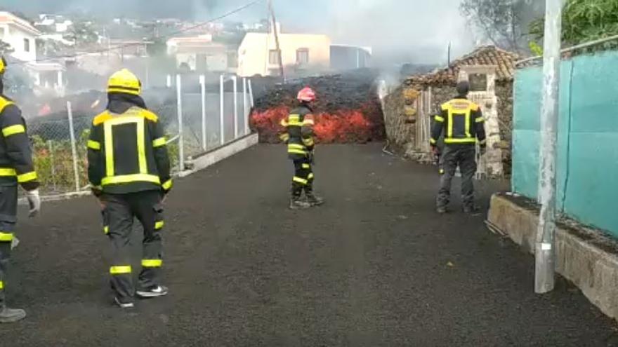 Bomberos de Gran Canaria en el incendio de La Palma (20/09/2021)