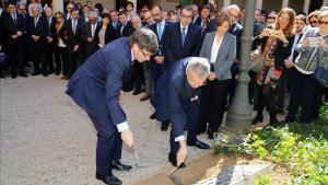 Homenaje a las estudiantes fallecidas en el accidente de autobús de Freginals 