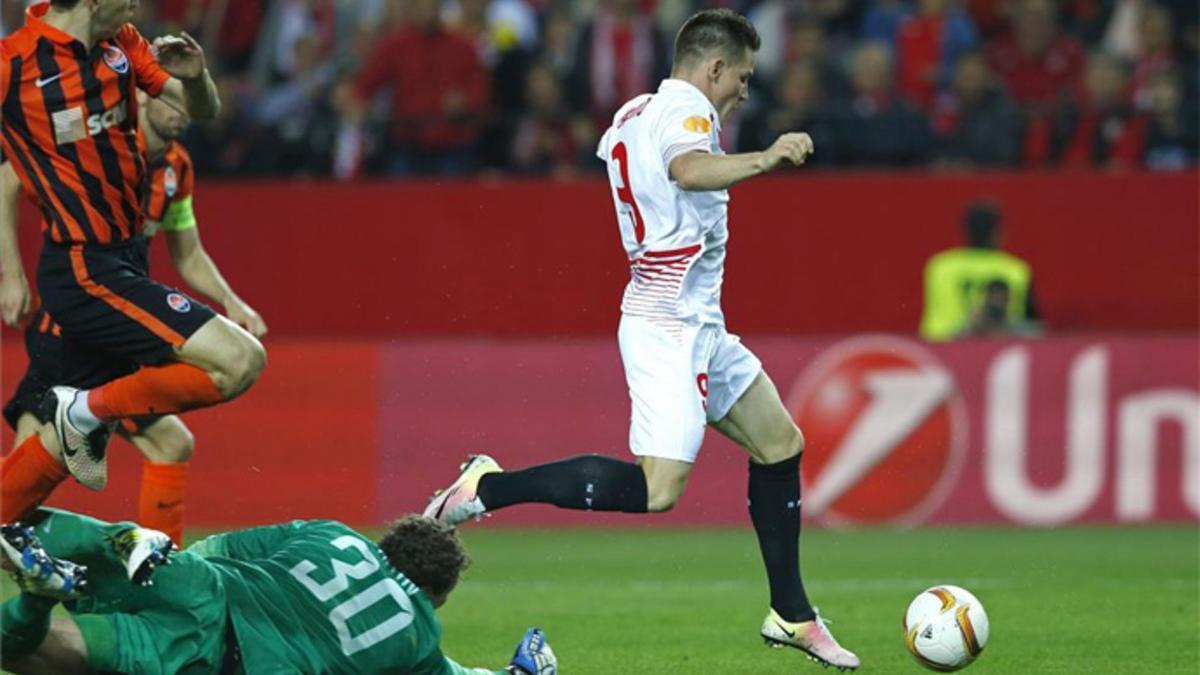 La pegada de Gameiro fue decisiva para tumbar al Shakhtar