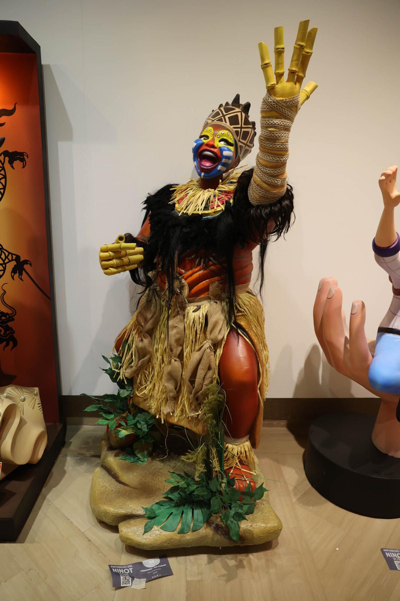 Exposición del Ninot adulto de las hogueras 2025