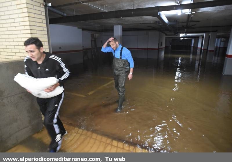 GALERÍA DE FOTOS -- El diluvio cae en Castellón y provoca inundaciones