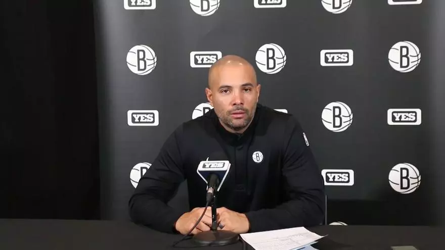 Jordi Fernández ve "interesante" y bueno para el baloncesto la liga europea de la NBA