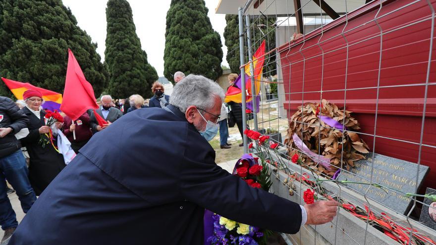 El Botànic dejó blindada la exhumación de la mayoría de fosas