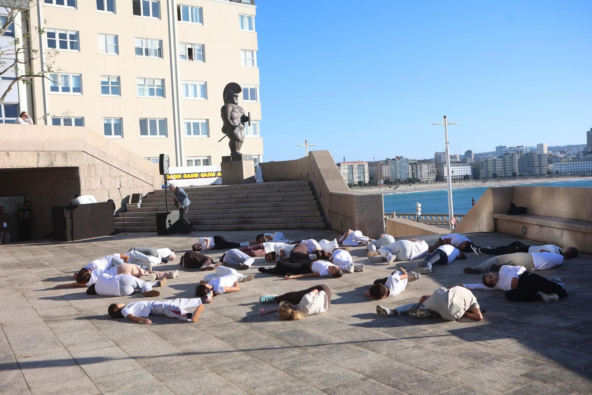 El festival de danza Quincegotas toma las calles de A Coruña