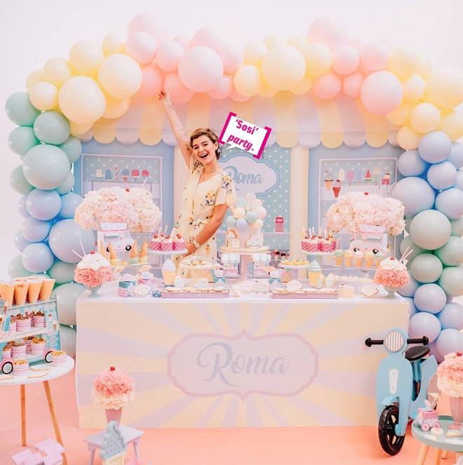 Laura Escanes ha celebrado su 'babyshower'