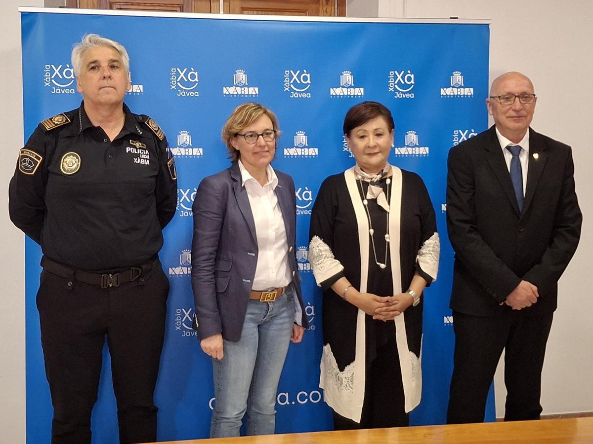 José Antonio Monfort, Rosa Cardona, Ana Vasbinder y Juan Ortolá