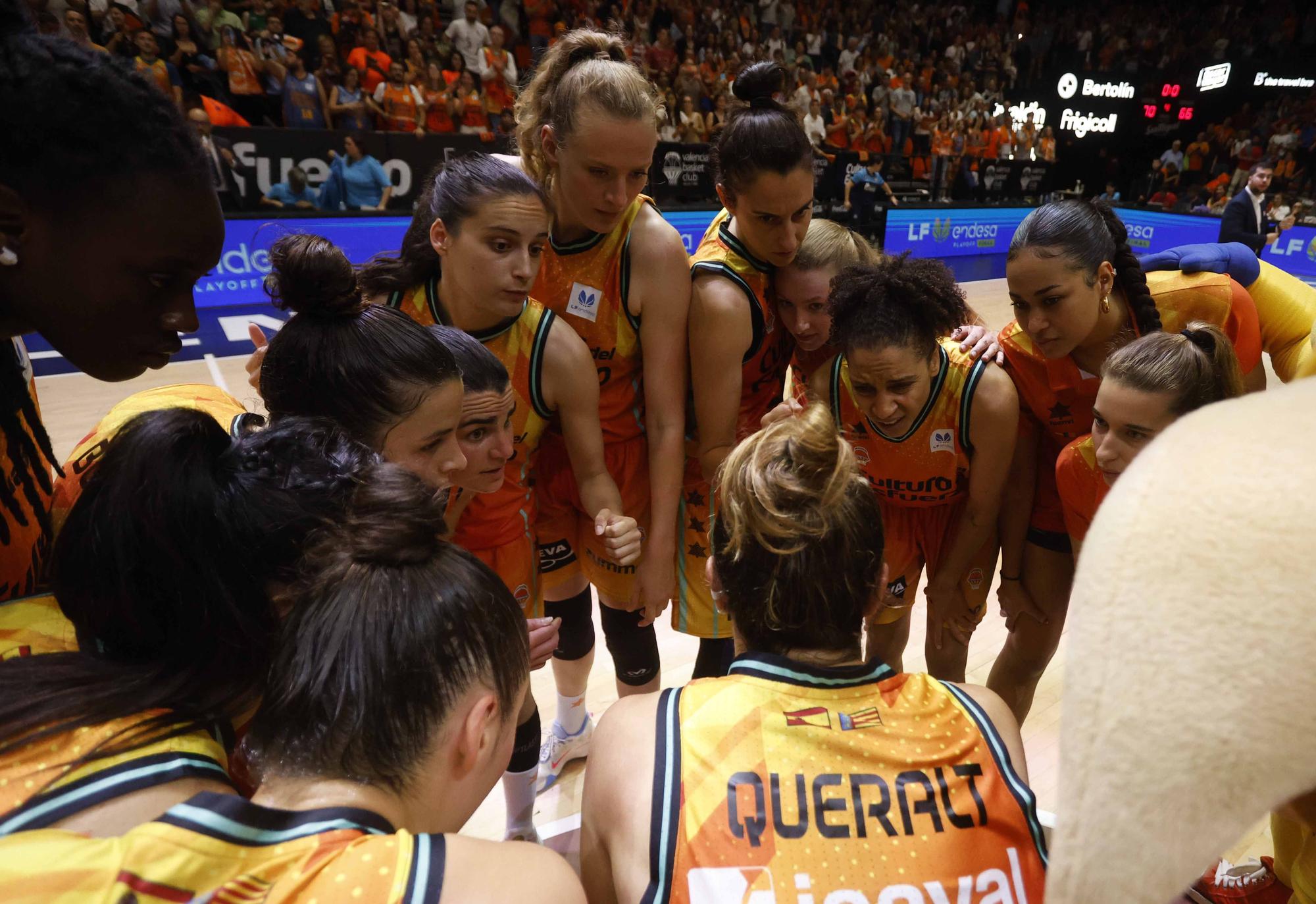 Valencia Basket - Perfumerías Avenida