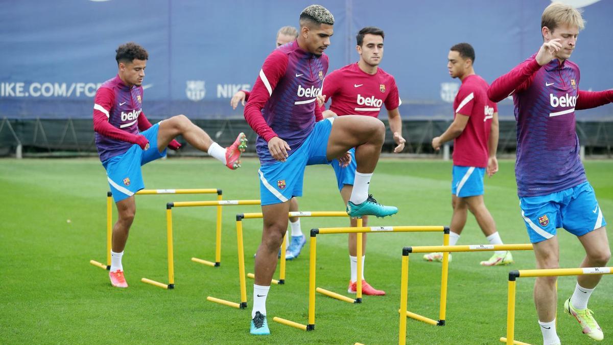 El Barça regresa a los entrenamientos tras el empate ante el Granada y pensando en el Cádiz