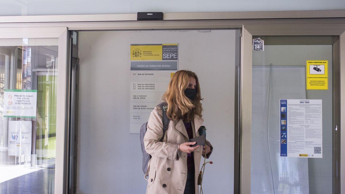 Esta es la ayuda de 3.000 euros que puedes pedir al SEPE tras quedarte sin empleo y sin tener derecho a paro.