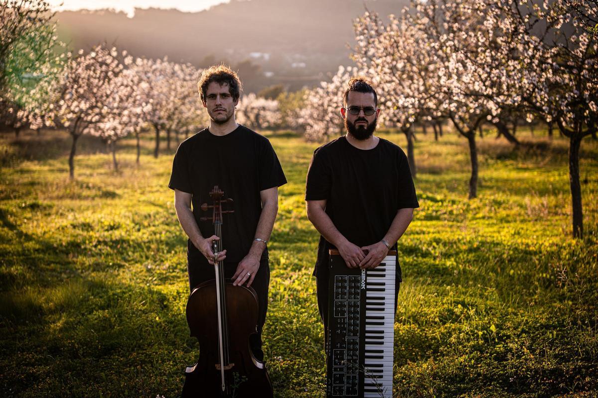 El dúo Felt Oxytocine