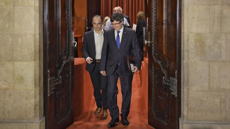 Puigdemont se someterá a una moción de confianza tras el veto de la CUP a los presupuestos