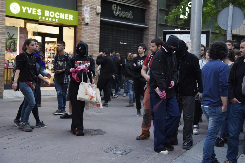 Manifestació contra l''actuació dels Mossos a Manresa