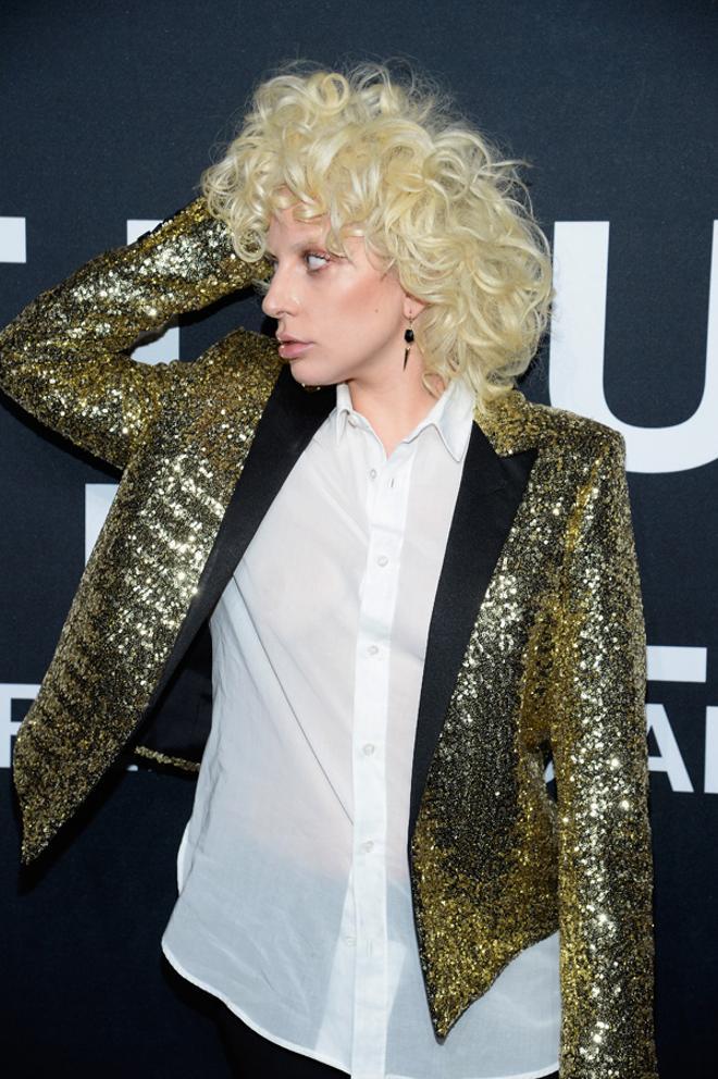 El peinado de Lady Gaga en el desfile de Saint Laurent