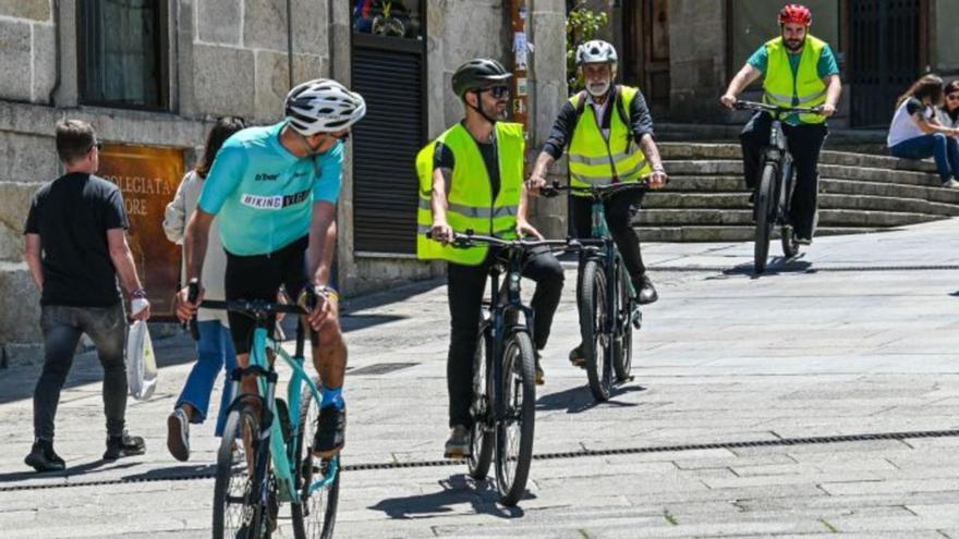 Visitar la ciudad... en bici eléctrica