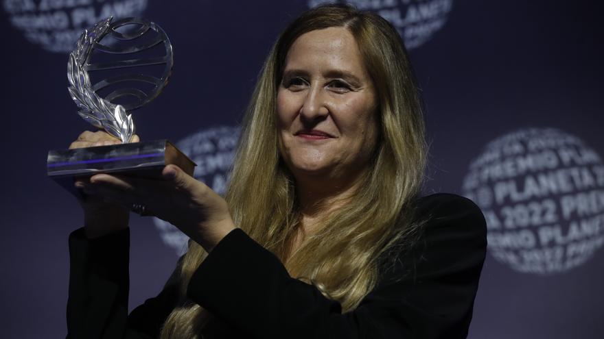 Luz Gabás guanya el Premi Planeta 2022 amb la novel·la &#039;Lejos de Luisiana&#039;