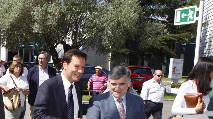 Por la izquierda, Francisco Blanco y Ruperto Iglesias, ayer en FIDMA.