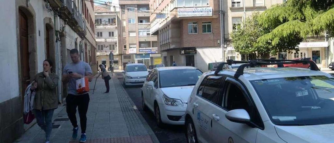 La calle de los supermercados se convertirá en parte de la Plaza de la Independencia. // Noé Parga