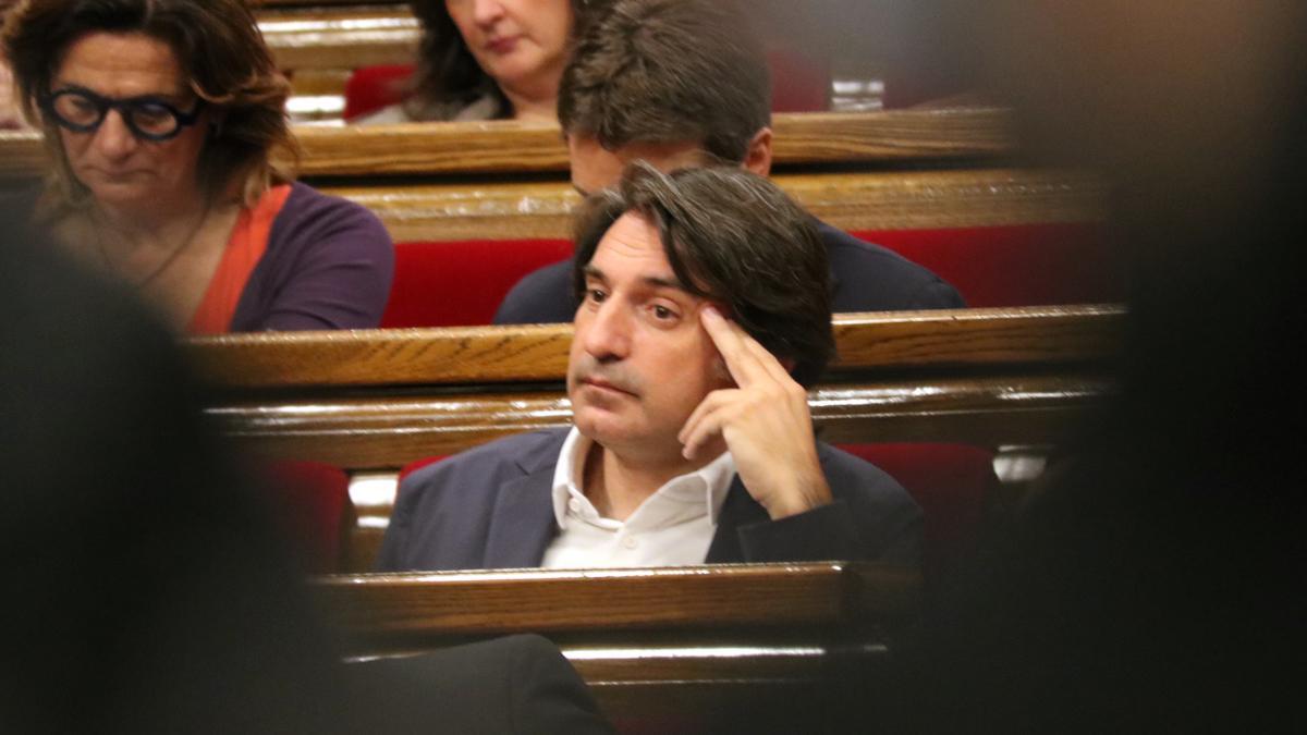 ERC obre la porta a sancionar Dalmases al Parlament