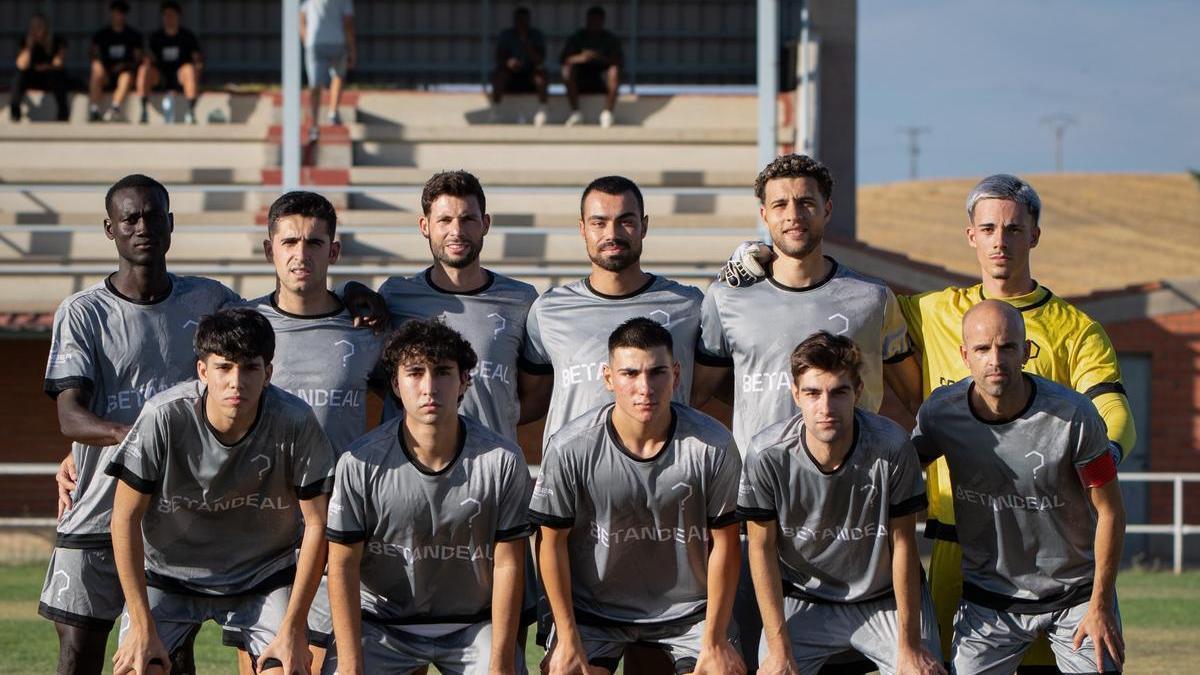 Once inicial del Noname en su último amistoso