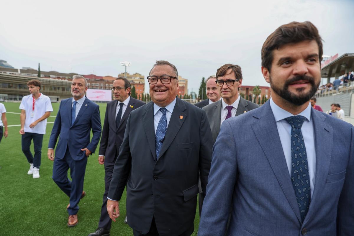 La presentación de la Ciudad deportiva de la Damm, en imágenes