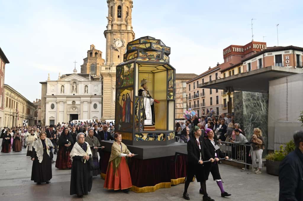 El Rosario de Cristal, uno de los momentos más emocionantes de las Fiestas del Pilar
