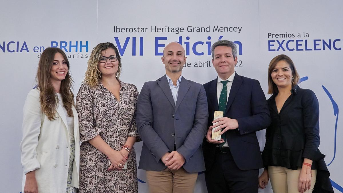 HiperDino recibe por segundo año consecutivo el Premio a la Excelencia en Recursos Humanos.