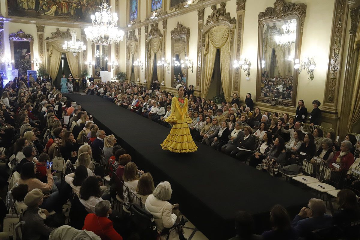 El desfile benéfico de Alcer, en imágenes