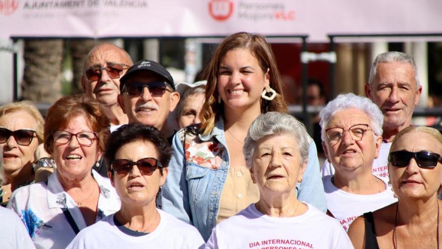 La vicealcaldesa Sandra Gómez ha participado en el Día de las Personas Mayores.