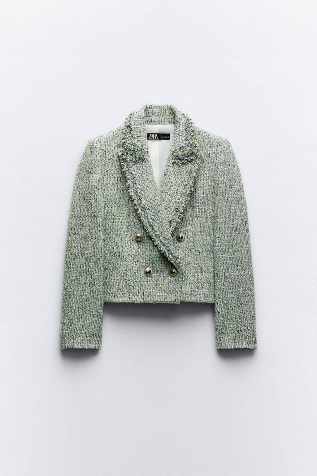 Blazer de estructura corta de Zara (precio: 25,99 euros)