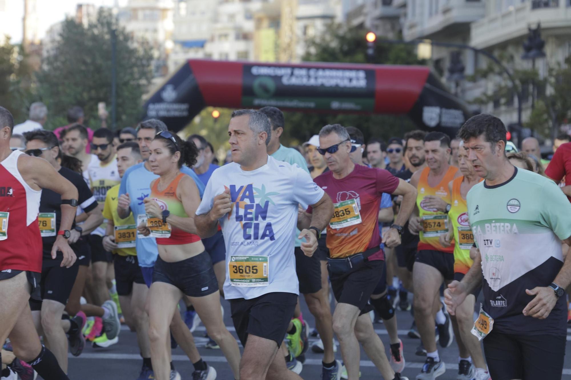 Asi ha sido la Volta a Peu de les Falles en València