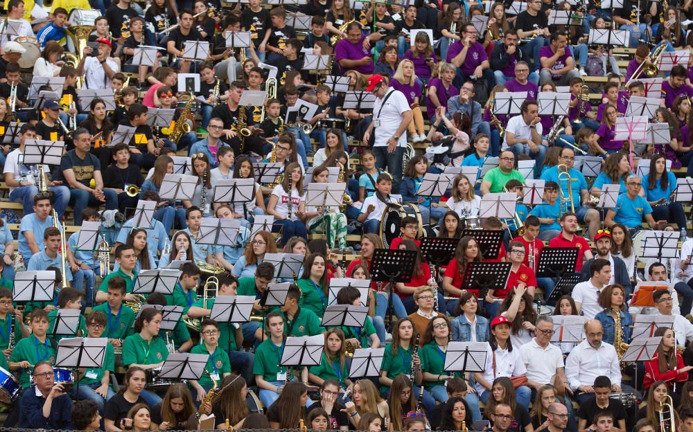 Una clase musical multitudinaria bate el Guinness World Records en Alicante