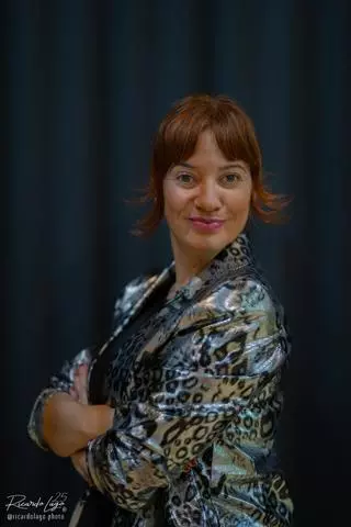 Arantxa Treus, humorista: «La vida es pura inspiración para hacer comedia»