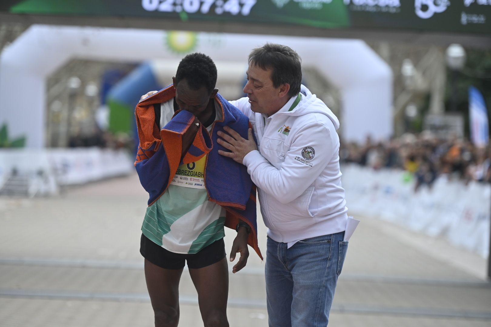 Búscate en las fotos: Las mejores imágenes del Marató bp y el 10K Facsa 2024 de Castelló