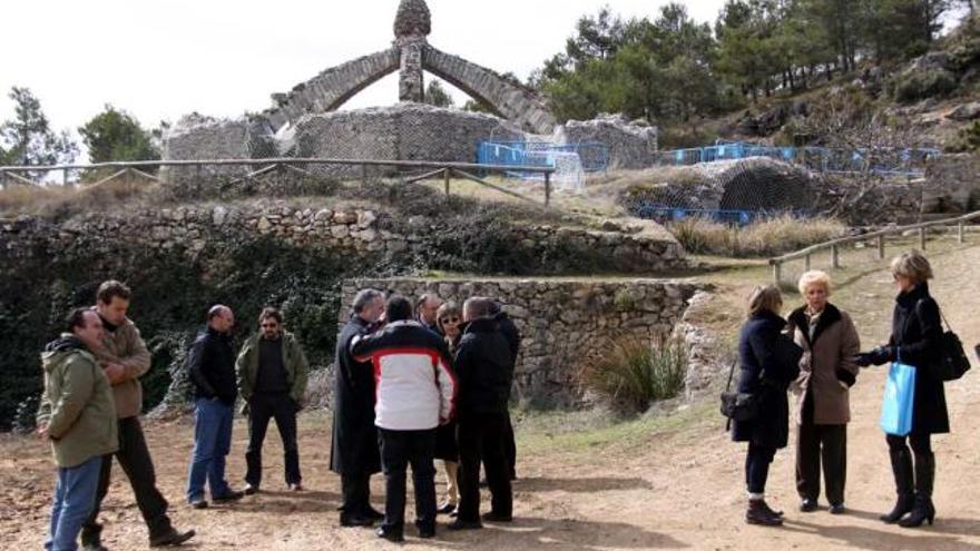 La Ombria de Mariola acoge en su interior elementos arquitectónicos como la cava de Agres.